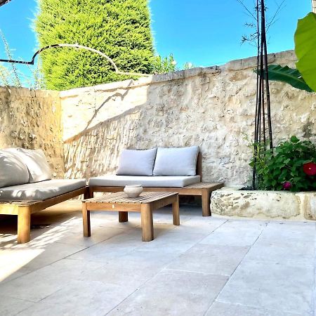 Maison De Village Fontvieille Luaran gambar