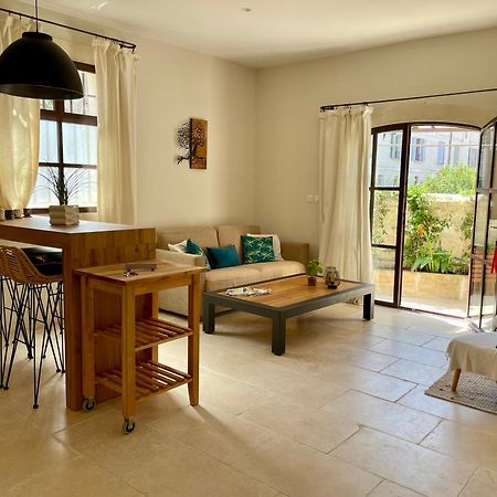 Maison De Village Fontvieille Luaran gambar
