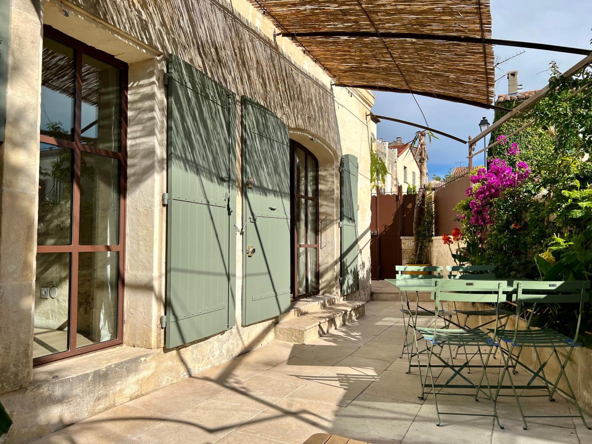 Maison De Village Fontvieille Luaran gambar